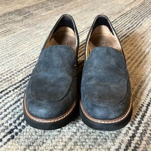 Naturalizer loafers, great condition